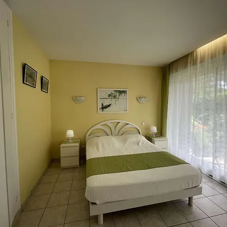 Avec Piscine Et Animaux Admis - 8-10 Pers. - Fr-1-881-7 Vila